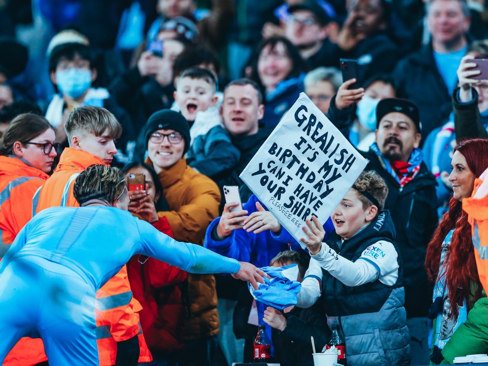 塔拉维亚主帅：对阵皇马将载入球队历史，裁判不应被过多讨论（塔拉维亚主帅：与皇马之战将写入队史，勿过度讨论裁判）